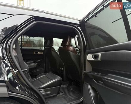 Чорний Форд Експлорер, об'ємом двигуна 3 л та пробігом 90 тис. км за 26600 $, фото 45 на Automoto.ua