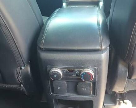 Черный Форд Эксплорер, объемом двигателя 2.26 л и пробегом 141 тыс. км за 30000 $, фото 39 на Automoto.ua