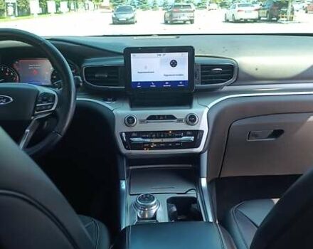 Черный Форд Эксплорер, объемом двигателя 2.26 л и пробегом 141 тыс. км за 30000 $, фото 22 на Automoto.ua