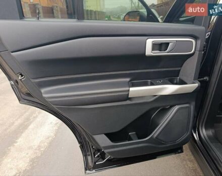 Черный Форд Эксплорер, объемом двигателя 2.26 л и пробегом 88 тыс. км за 28500 $, фото 41 на Automoto.ua