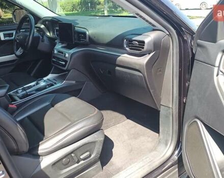 Черный Форд Эксплорер, объемом двигателя 2.26 л и пробегом 141 тыс. км за 30000 $, фото 18 на Automoto.ua