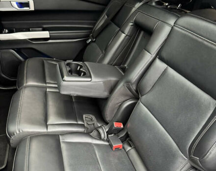 Чорний Форд Експлорер, об'ємом двигуна 2.26 л та пробігом 109 тис. км за 31300 $, фото 25 на Automoto.ua