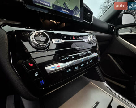 Чорний Форд Експлорер, об'ємом двигуна 2.26 л та пробігом 109 тис. км за 31300 $, фото 20 на Automoto.ua