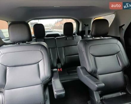 Черный Форд Эксплорер, объемом двигателя 2.26 л и пробегом 88 тыс. км за 28500 $, фото 53 на Automoto.ua