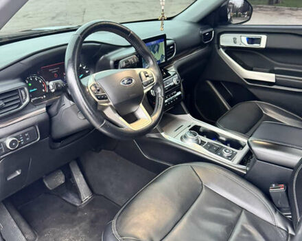 Чорний Форд Експлорер, об'ємом двигуна 2.26 л та пробігом 109 тис. км за 31300 $, фото 15 на Automoto.ua