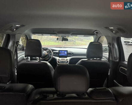 Черный Форд Эксплорер, объемом двигателя 2.26 л и пробегом 125 тыс. км за 23700 $, фото 44 на Automoto.ua