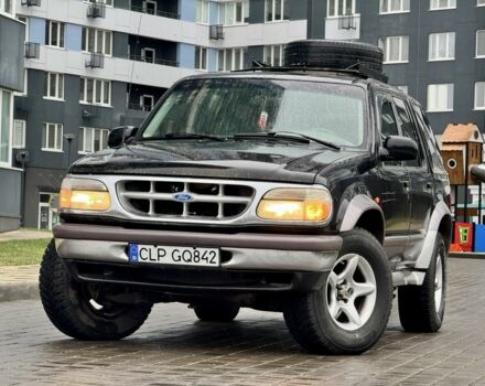 Черный Форд Эксплорер, объемом двигателя 4 л и пробегом 199 тыс. км за 2999 $, фото 1 на Automoto.ua