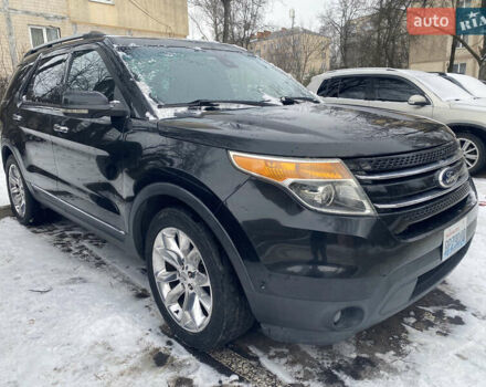 Черный Форд Эксплорер, объемом двигателя 2 л и пробегом 252 тыс. км за 10900 $, фото 1 на Automoto.ua