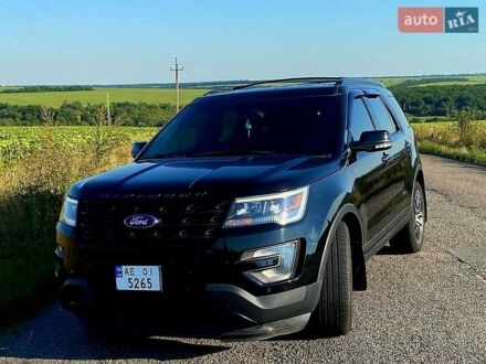 Форд Эксплорер 2015 в Днепре (Днепропетровске) на Automoto.ua Черный Форд Эксплорер, объемом двигателя 3.5 л и пробегом 145 тыс. км за 19999 $, фото 1 на Automoto.ua