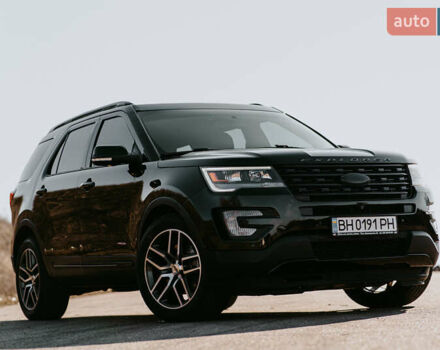 Черный Форд Эксплорер, объемом двигателя 3.5 л и пробегом 175 тыс. км за 23932 $, фото 1 на Automoto.ua