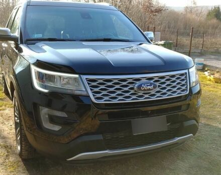 Черный Форд Эксплорер, объемом двигателя 3 л и пробегом 110 тыс. км за 13999 $, фото 1 на Automoto.ua