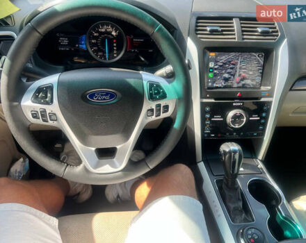 Коричневий Форд Експлорер, об'ємом двигуна 3.5 л та пробігом 215 тис. км за 14500 $, фото 7 на Automoto.ua