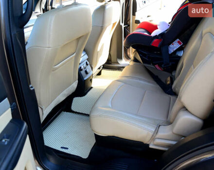 Коричневый Форд Эксплорер, объемом двигателя 3.5 л и пробегом 152 тыс. км за 16000 $, фото 27 на Automoto.ua