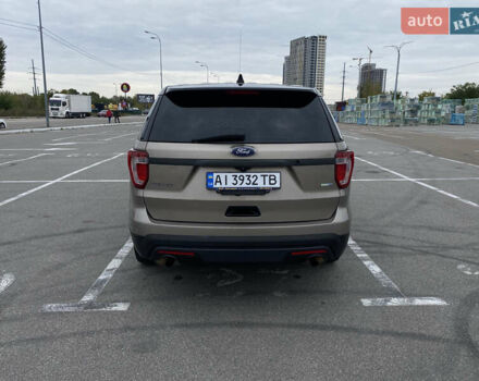 Форд Эксплорер 2017 в Киеве на Automoto.ua Коричневый Форд Эксплорер, объемом двигателя 3.7 л и пробегом 217 тыс. км за 21600 $, фото 10 на Automoto.ua