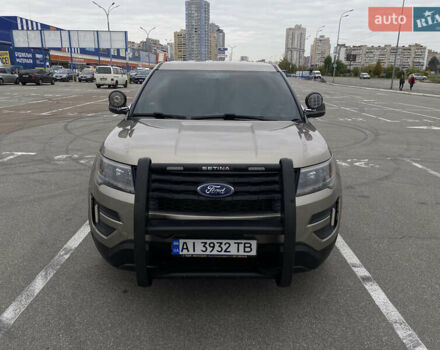 Форд Эксплорер 2017 в Киеве на Automoto.ua Коричневый Форд Эксплорер, объемом двигателя 3.7 л и пробегом 217 тыс. км за 21600 $, фото 5 на Automoto.ua