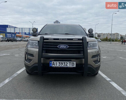 Форд Эксплорер 2017 в Киеве на Automoto.ua Коричневый Форд Эксплорер, объемом двигателя 3.7 л и пробегом 217 тыс. км за 21600 $, фото 4 на Automoto.ua