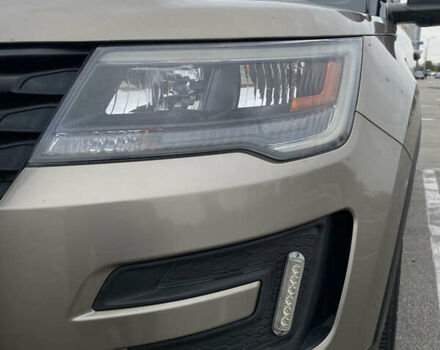 Форд Эксплорер 2017 в Киеве на Automoto.ua Коричневый Форд Эксплорер, объемом двигателя 3.7 л и пробегом 217 тыс. км за 21600 $, фото 14 на Automoto.ua