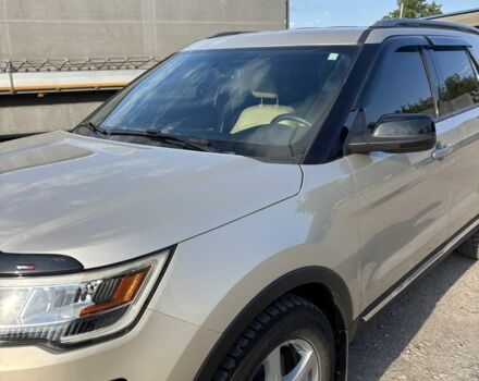 Коричневый Форд Эксплорер, объемом двигателя 3.5 л и пробегом 140 тыс. км за 19000 $, фото 2 на Automoto.ua