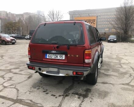 Красный Форд Эксплорер, объемом двигателя 4 л и пробегом 158 тыс. км за 2500 $, фото 3 на Automoto.ua