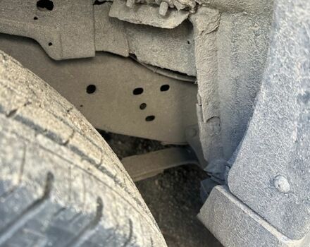 Красный Форд Эксплорер, объемом двигателя 4 л и пробегом 180 тыс. км за 2700 $, фото 5 на Automoto.ua