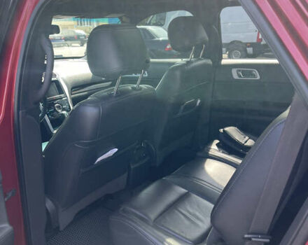 Красный Форд Эксплорер, объемом двигателя 3.5 л и пробегом 284 тыс. км за 14900 $, фото 27 на Automoto.ua