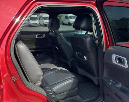 Красный Форд Эксплорер, объемом двигателя 3.5 л и пробегом 284 тыс. км за 14900 $, фото 12 на Automoto.ua