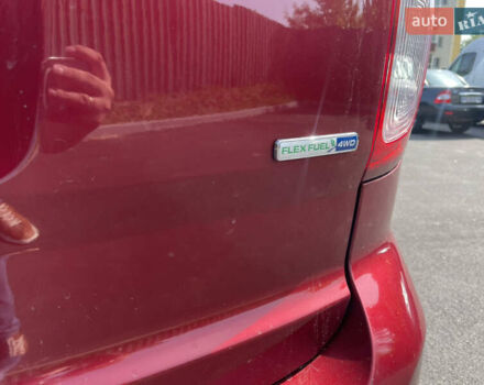 Красный Форд Эксплорер, объемом двигателя 3.5 л и пробегом 284 тыс. км за 14900 $, фото 16 на Automoto.ua