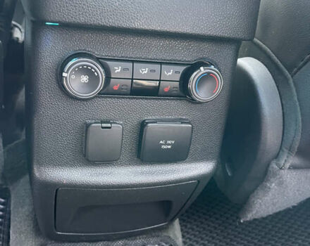 Красный Форд Эксплорер, объемом двигателя 3.5 л и пробегом 284 тыс. км за 14900 $, фото 24 на Automoto.ua