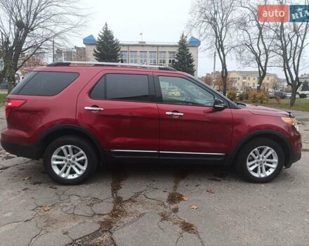 Красный Форд Эксплорер, объемом двигателя 3.5 л и пробегом 300 тыс. км за 14000 $, фото 6 на Automoto.ua