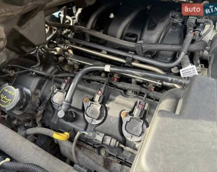 Красный Форд Эксплорер, объемом двигателя 3.5 л и пробегом 149 тыс. км за 15800 $, фото 28 на Automoto.ua