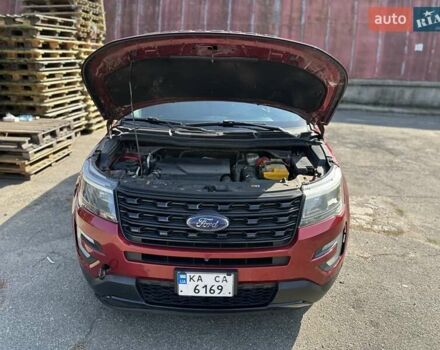 Красный Форд Эксплорер, объемом двигателя 3.5 л и пробегом 143 тыс. км за 22000 $, фото 24 на Automoto.ua