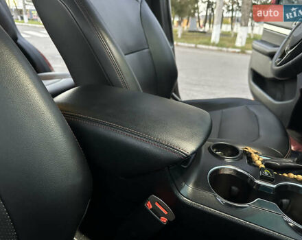 Красный Форд Эксплорер, объемом двигателя 3.5 л и пробегом 227 тыс. км за 16300 $, фото 41 на Automoto.ua