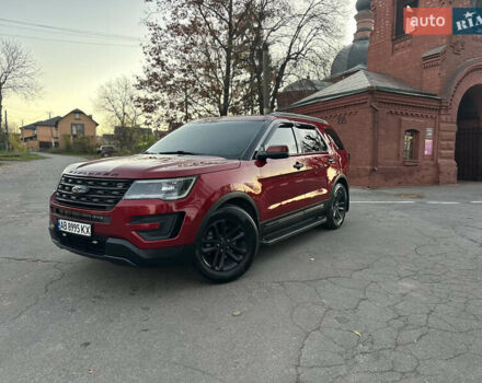 Красный Форд Эксплорер, объемом двигателя 3.5 л и пробегом 227 тыс. км за 16300 $, фото 16 на Automoto.ua