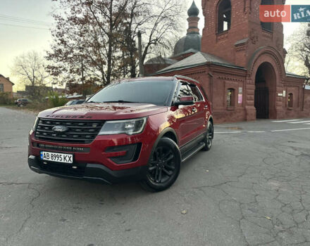 Красный Форд Эксплорер, объемом двигателя 3.5 л и пробегом 227 тыс. км за 16300 $, фото 14 на Automoto.ua