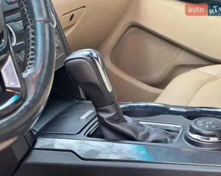 Красный Форд Эксплорер, объемом двигателя 3.5 л и пробегом 136 тыс. км за 19500 $, фото 33 на Automoto.ua