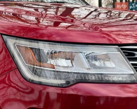 Красный Форд Эксплорер, объемом двигателя 3.5 л и пробегом 136 тыс. км за 19500 $, фото 6 на Automoto.ua