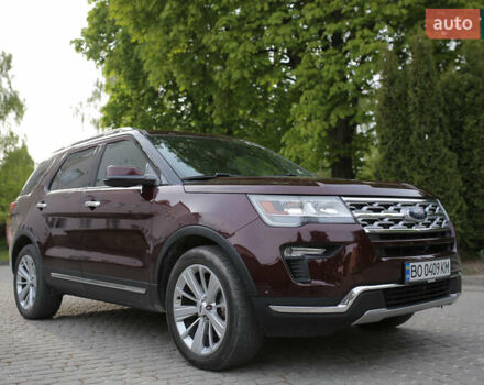 Форд Эксплорер 2018 в Кременце на Automoto.ua Красный Форд Эксплорер, объемом двигателя 3.5 л и пробегом 119 тыс. км за 26800 $, фото 7 на Automoto.ua