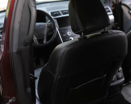 Форд Эксплорер 2018 в Кременце на Automoto.ua Красный Форд Эксплорер, объемом двигателя 3.5 л и пробегом 119 тыс. км за 26800 $, фото 20 на Automoto.ua