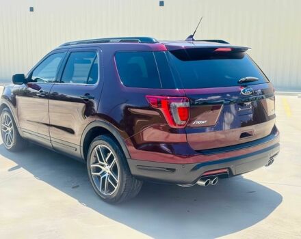 Красный Форд Эксплорер, объемом двигателя 3.5 л и пробегом 40 тыс. км за 11000 $, фото 6 на Automoto.ua