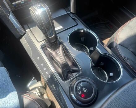 Красный Форд Эксплорер, объемом двигателя 3.5 л и пробегом 40 тыс. км за 11000 $, фото 10 на Automoto.ua