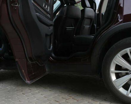 Форд Эксплорер 2018 в Кременце на Automoto.ua Красный Форд Эксплорер, объемом двигателя 3.5 л и пробегом 119 тыс. км за 26800 $, фото 24 на Automoto.ua