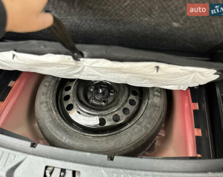 Форд Эксплорер 2019 в Киеве на Automoto.ua Красный Форд Эксплорер, объемом двигателя 2.3 л и пробегом 59 тыс. км за 25500 $, фото 27 на Automoto.ua