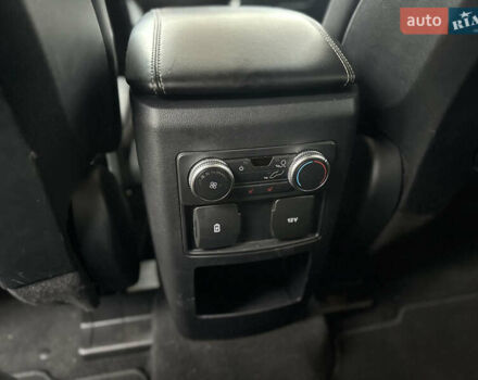 Форд Эксплорер 2019 в Киеве на Automoto.ua Красный Форд Эксплорер, объемом двигателя 2.3 л и пробегом 59 тыс. км за 25500 $, фото 21 на Automoto.ua