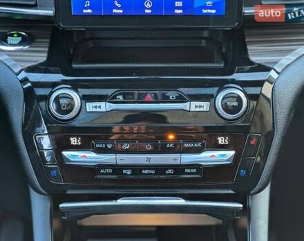 Форд Експлорер 2021 у Луцьку на Automoto.ua Червоний Форд Експлорер, об'ємом двигуна 2.26 л та пробігом 158 тис. км за 24000 $, фото 25 на Automoto.ua