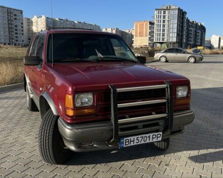 Красный Форд Эксплорер, объемом двигателя 4 л и пробегом 300 тыс. км за 3400 $, фото 1 на Automoto.ua