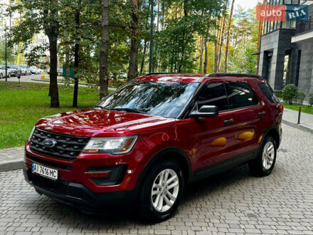 Форд Експлорер 2015 у Києві на Automoto.ua Червоний Форд Експлорер, об'ємом двигуна 2.3 л та пробігом 165 тис. км за 14200 $, фото 1 на Automoto.ua