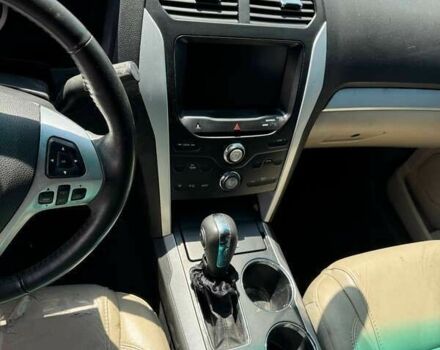 Форд Эксплорер, объемом двигателя 3.5 л и пробегом 171 тыс. км за 11100 $, фото 12 на Automoto.ua