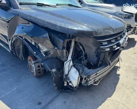 Форд Эксплорер, объемом двигателя 3.5 л и пробегом 255 тыс. км за 10100 $, фото 8 на Automoto.ua