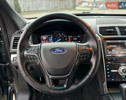 Форд Эксплорер, объемом двигателя 3.5 л и пробегом 170 тыс. км за 22800 $, фото 65 на Automoto.ua