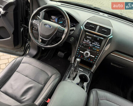 Форд Эксплорер, объемом двигателя 3.5 л и пробегом 170 тыс. км за 22800 $, фото 60 на Automoto.ua